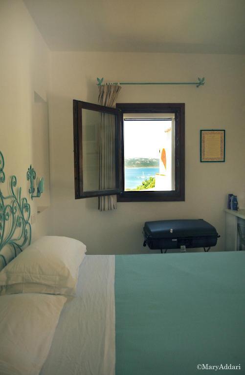 Gemella 3* Baja Sardinia